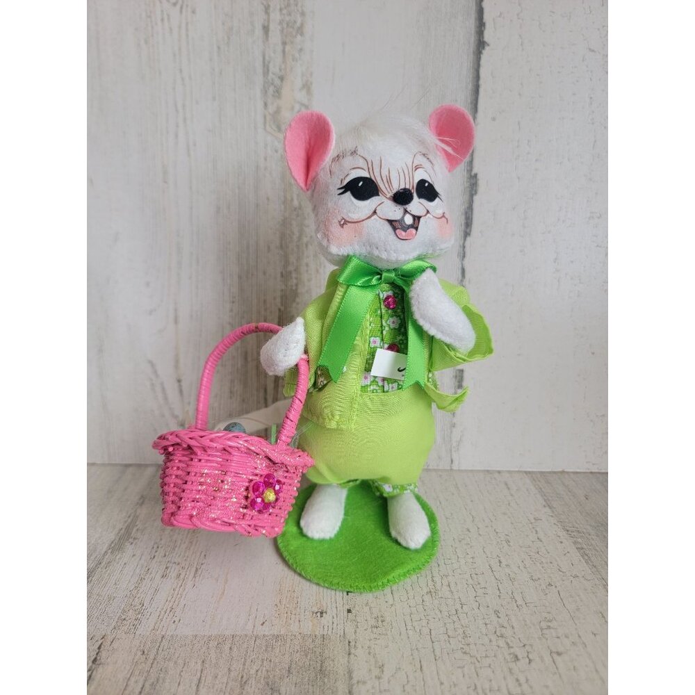 Annalee Mouse boy basket eggs green outfit Decor Easter